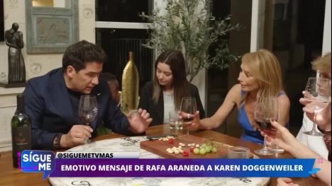 ¡Karen está lista para subirse al escenario!