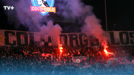 Mueren dos hinchas en caos previo a partido de Colo Colo