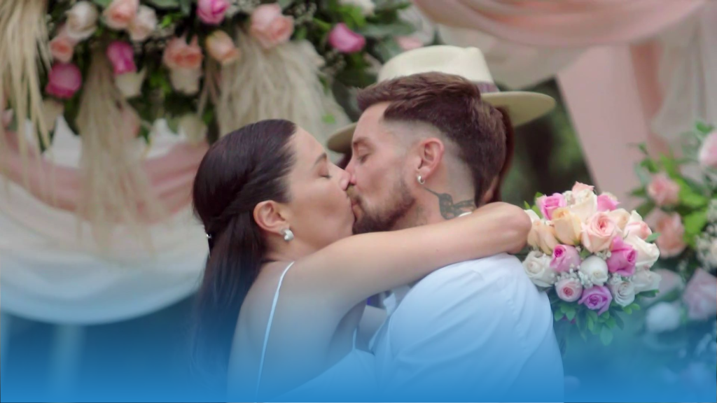 “Todo se derrumbó de un día para otro”: Mateucci y su versión del fin con Aránguiz