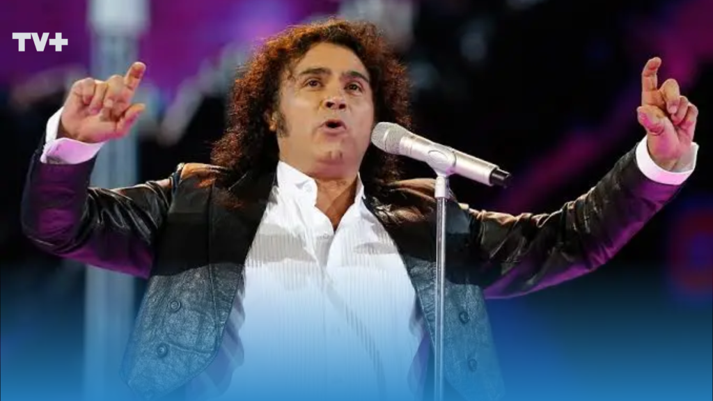 Abucheos, gestos obscenos y política: la fallida presentación de Arturo Ruiz-Tagle