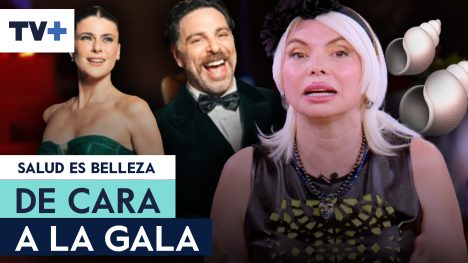 Kharen Ormazabal saca sus conchitas para ver como viene la Gala