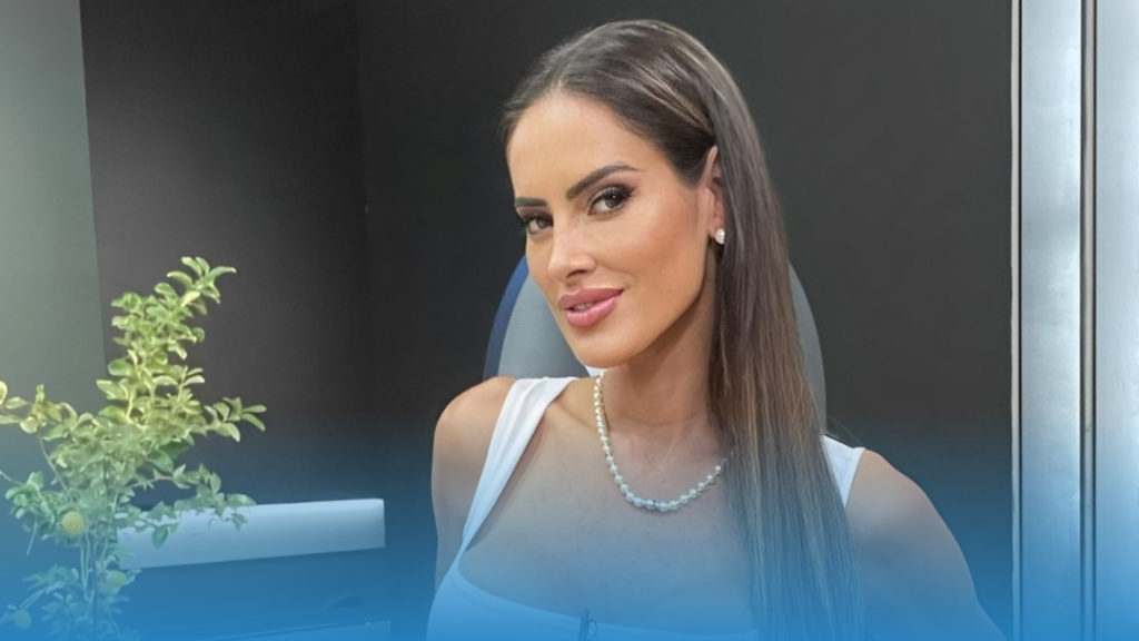 Adriana Barrientos revela coqueto mensaje de político