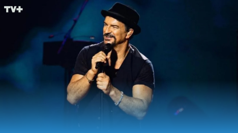 Ricardo Arjona es vinculado con reconocida conductora chilena