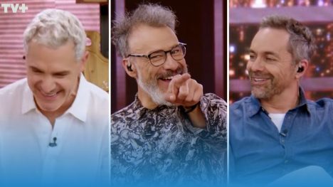Rodrigo Soto se sincera tras su debut en TV+ y revela quién es el más impuntual, equilibrado y desordenado de “50 y qué?”